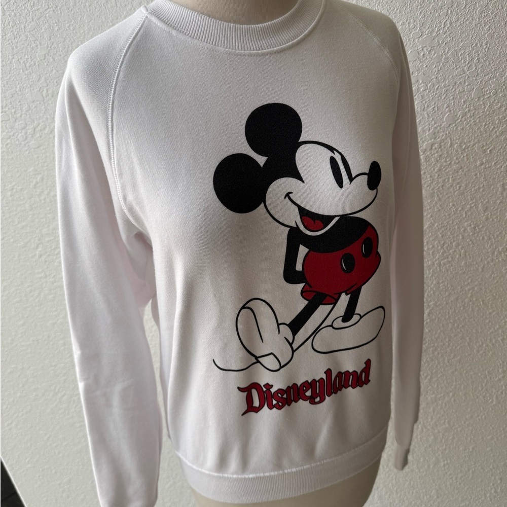 Walt Disney Oversized Sweater Unisex White Black Red Mickey Mouse Disneyland XS‎ - Picture 4 of 13